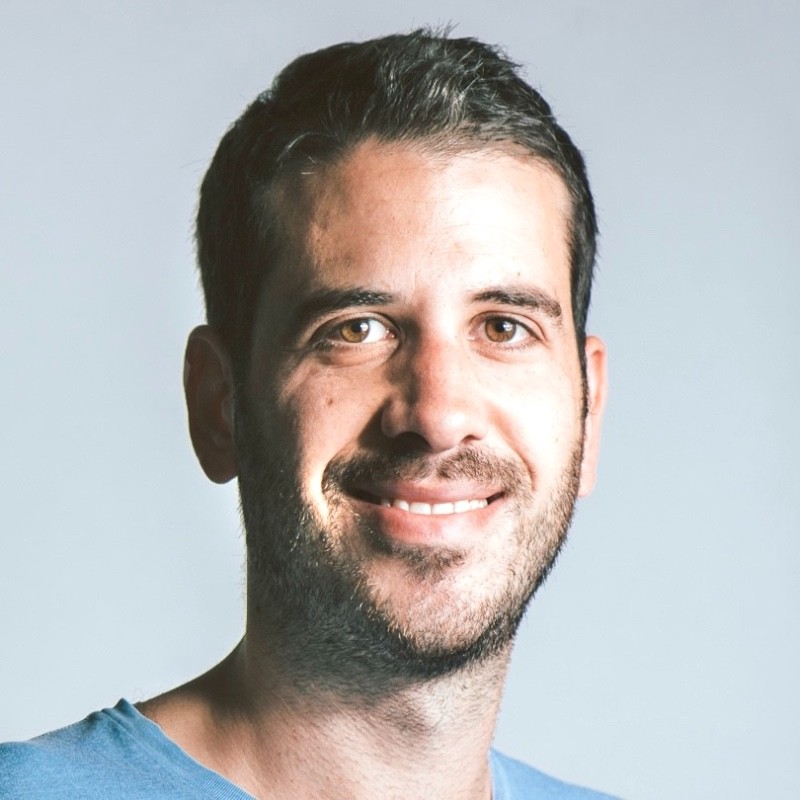 אסף אלוביק